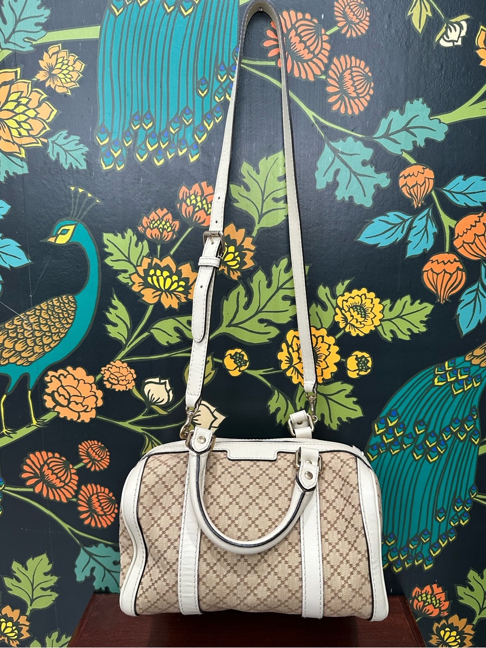 Gucci Diamante Canvas Boston Satchel White Leather Crossbody Bag w/ Entrupy COA - Picture 12 of 17
